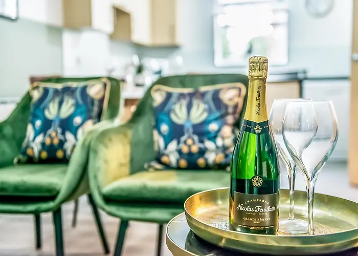 Pipkin Place Serviced Apartment Coventry